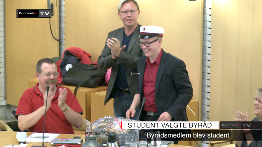 Byrådsmedlem blev student