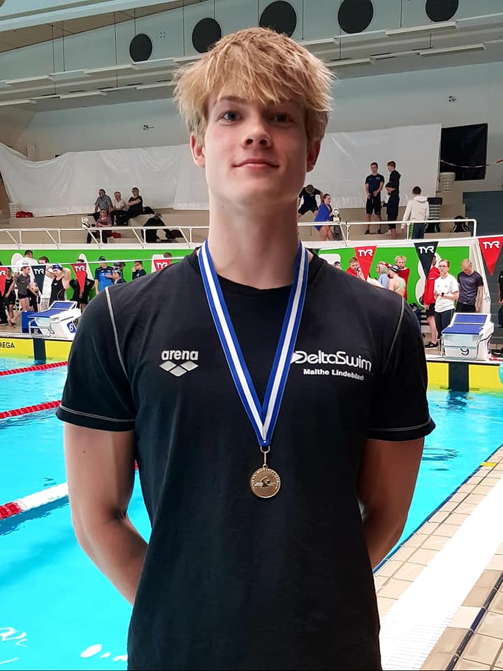Malthe trækker den ene medalje hjem efter den anden