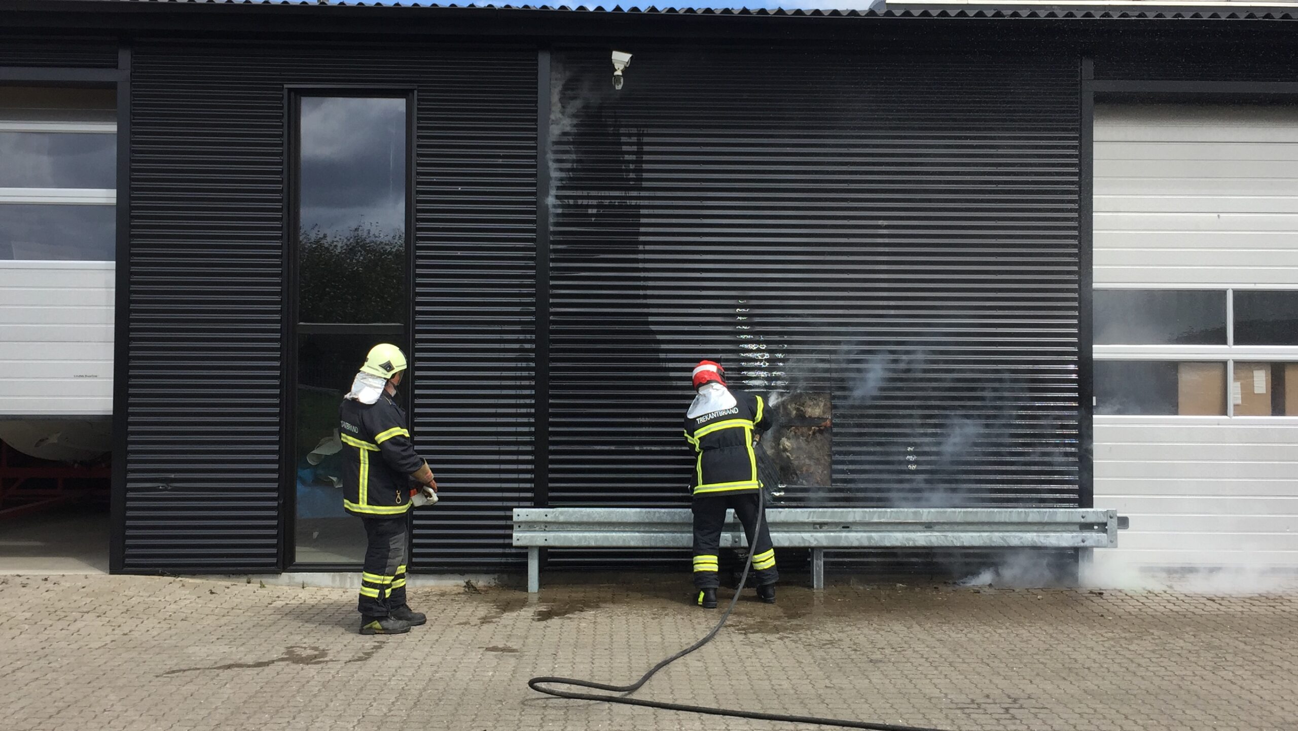 Ild i virksomhed på Gl. Landevej i Erritsø
