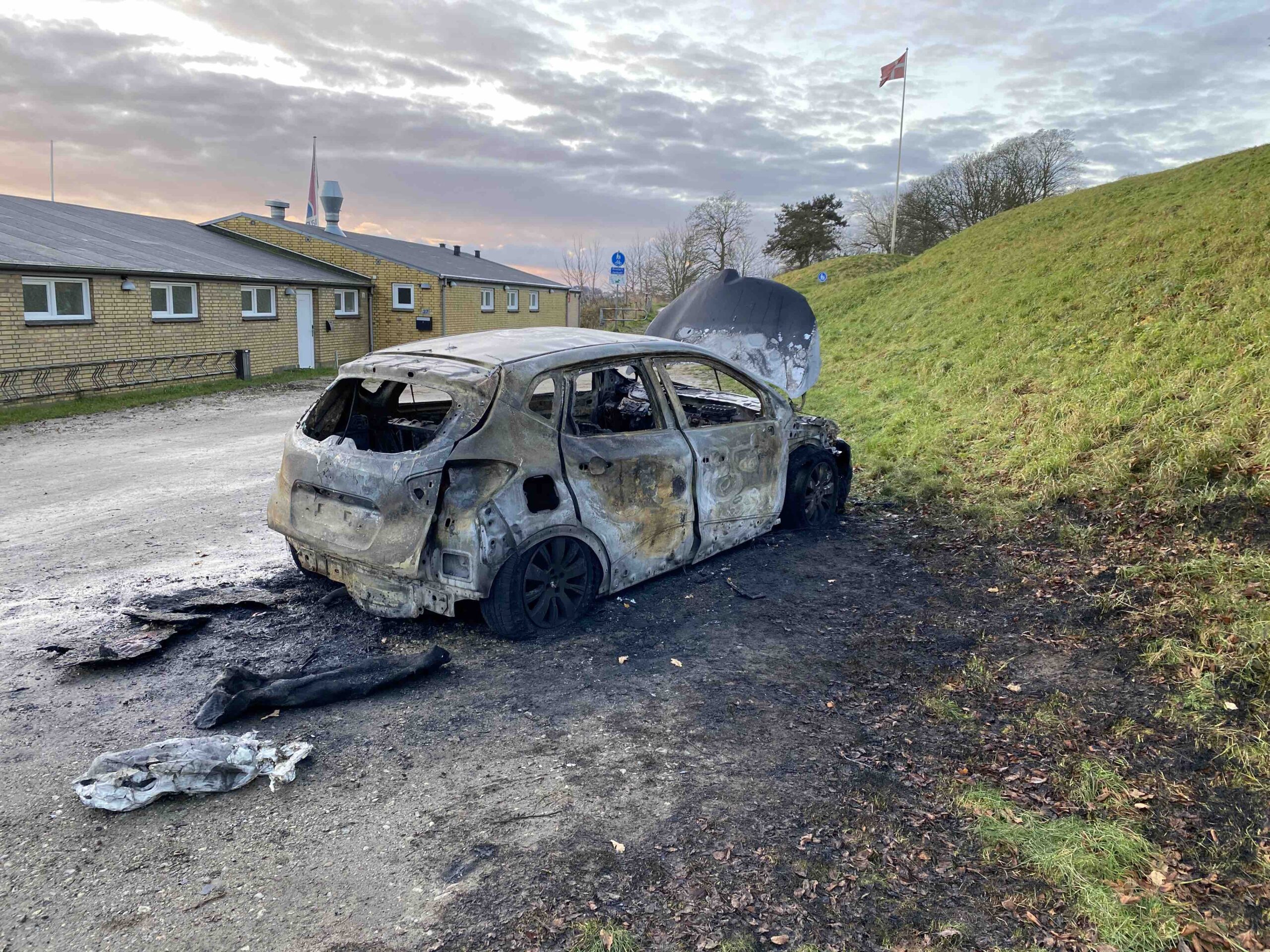 Bilbrand på Østerstrand