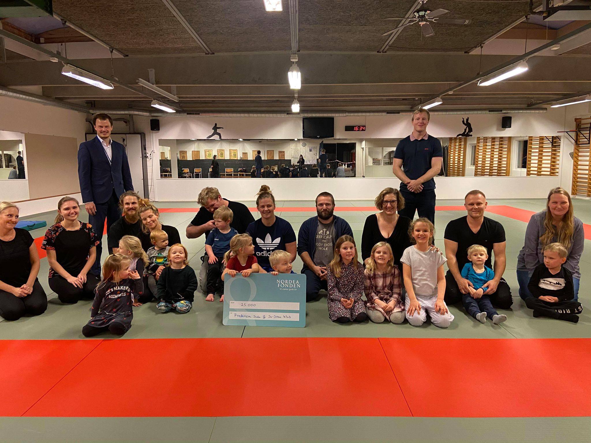 Penge fra fond til judo og ju-jutsu klub