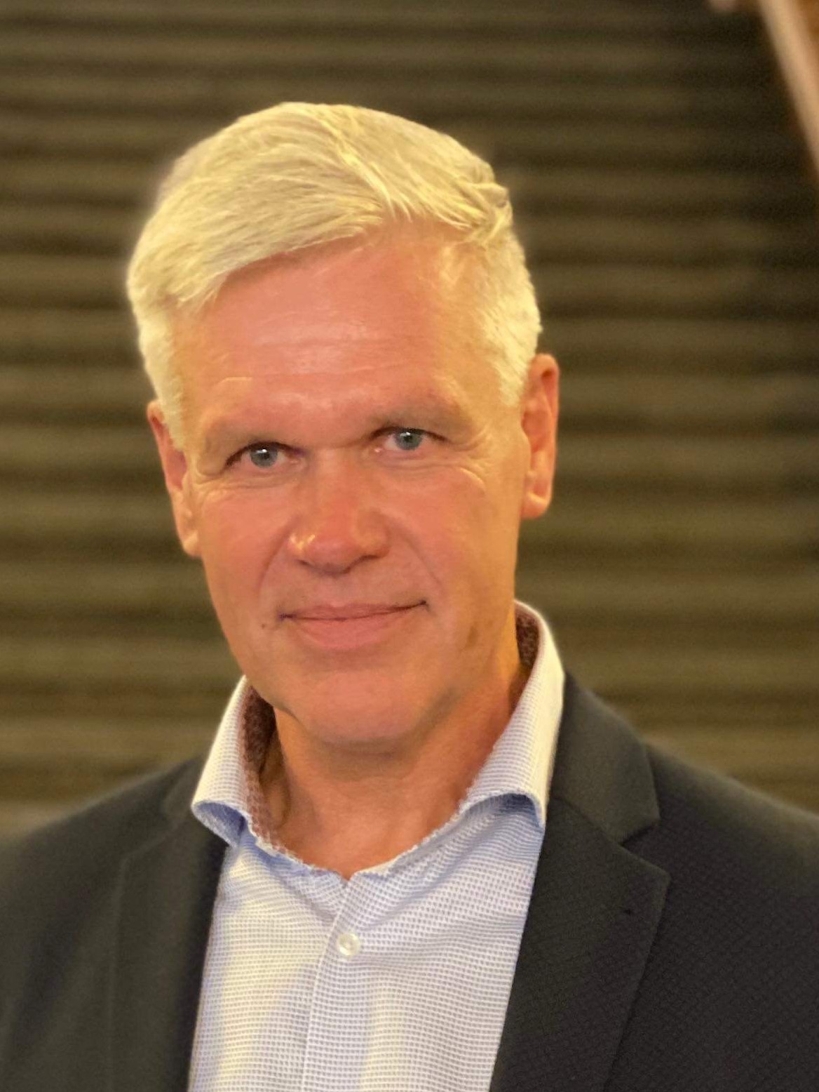 Forår, fremgang og genåbning af byen.