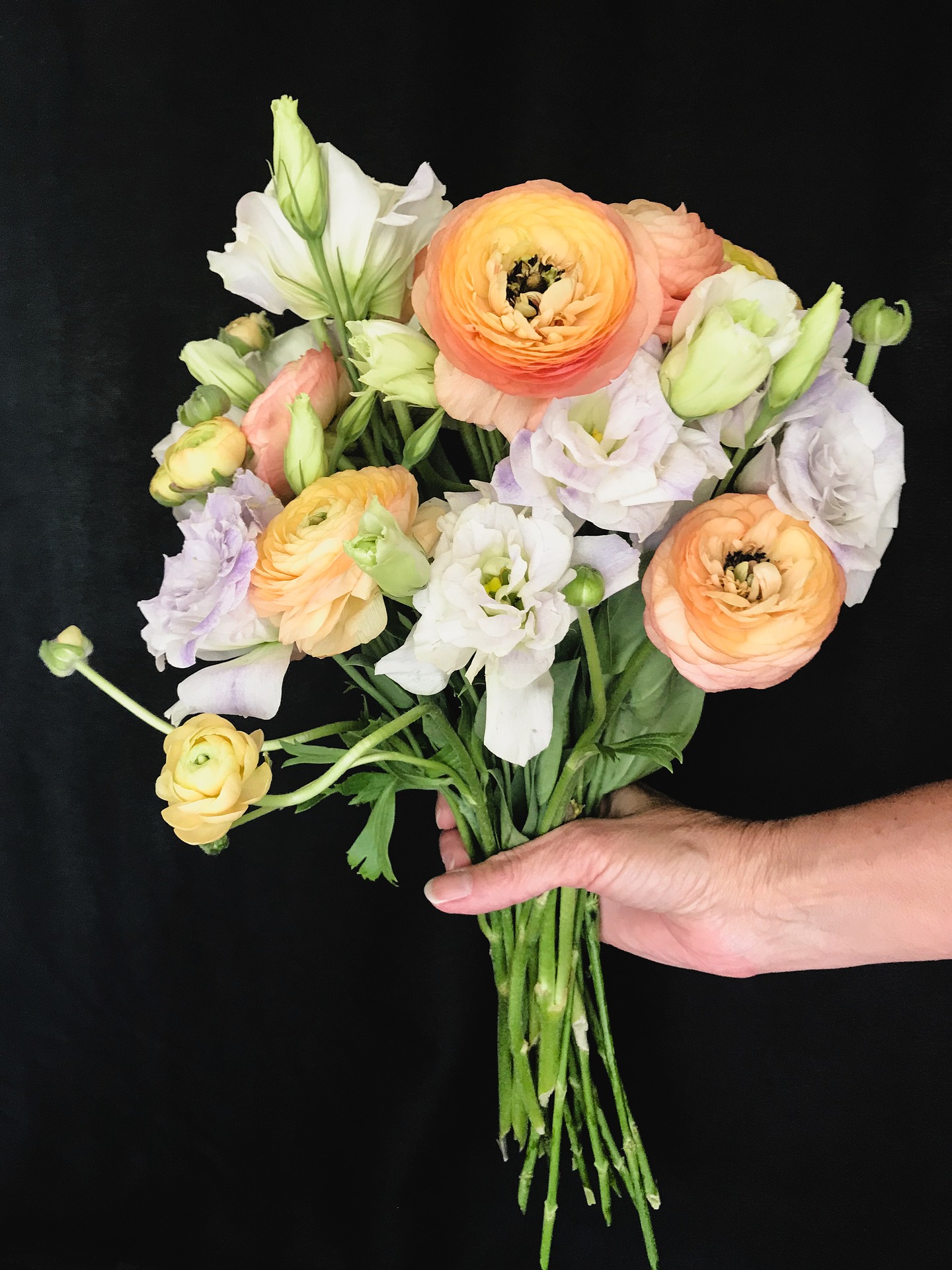 Hvem synes du skal overraskes med en flot buket blomster?